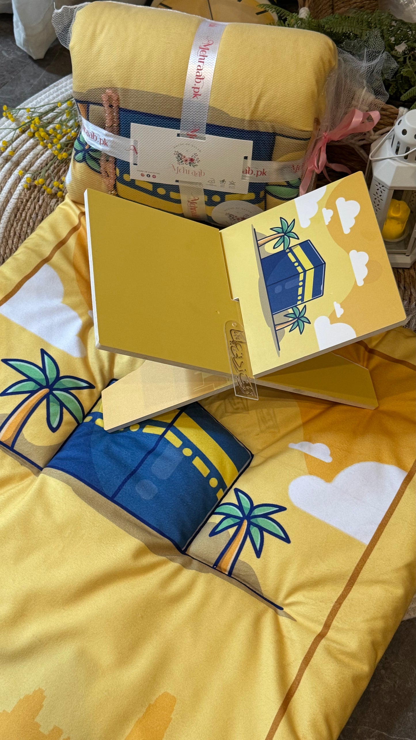 Bbk12(Prayer mat,Rehal,bookmark &tasbeeh)