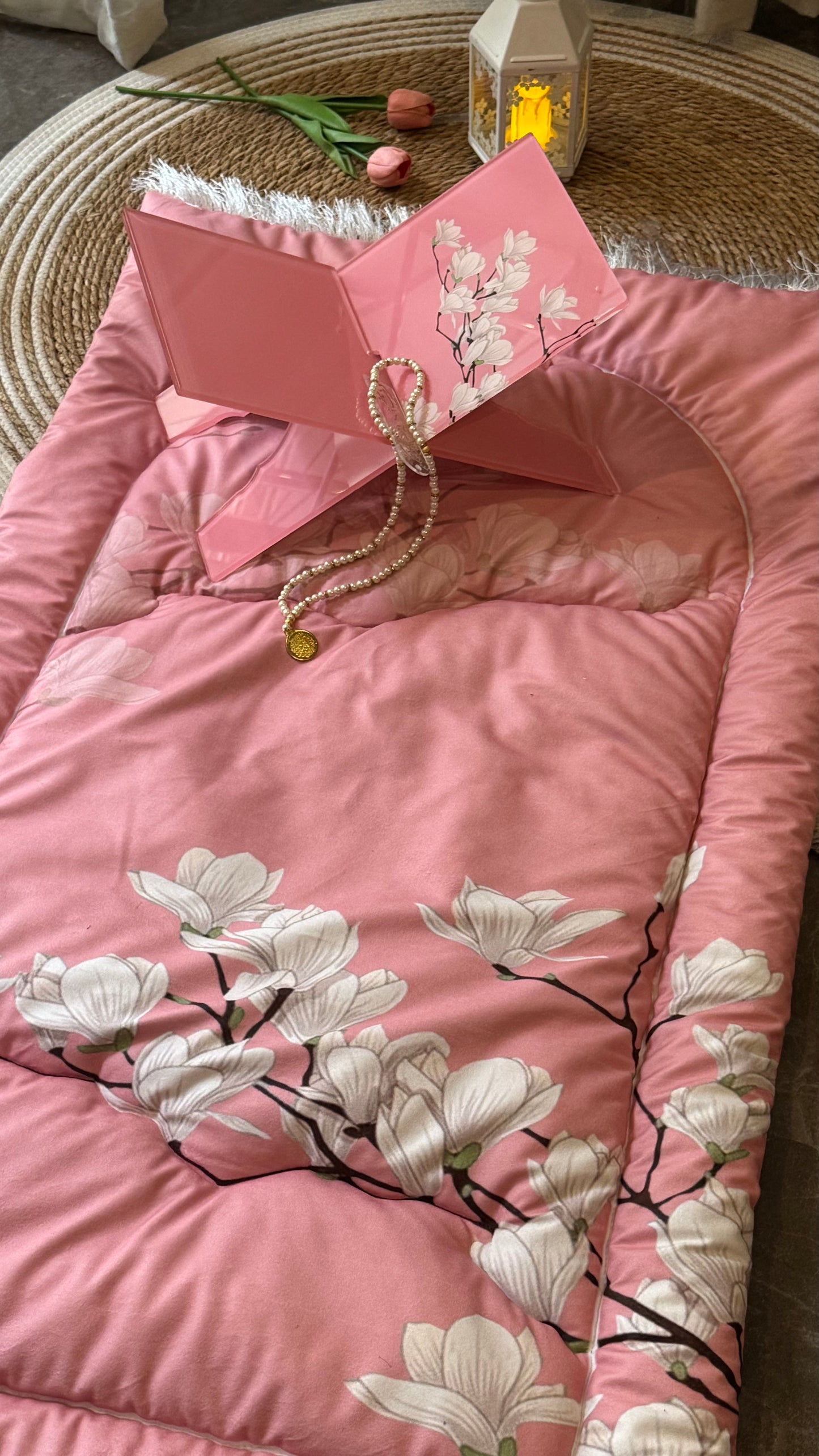 Sakina Blossom prayer mat