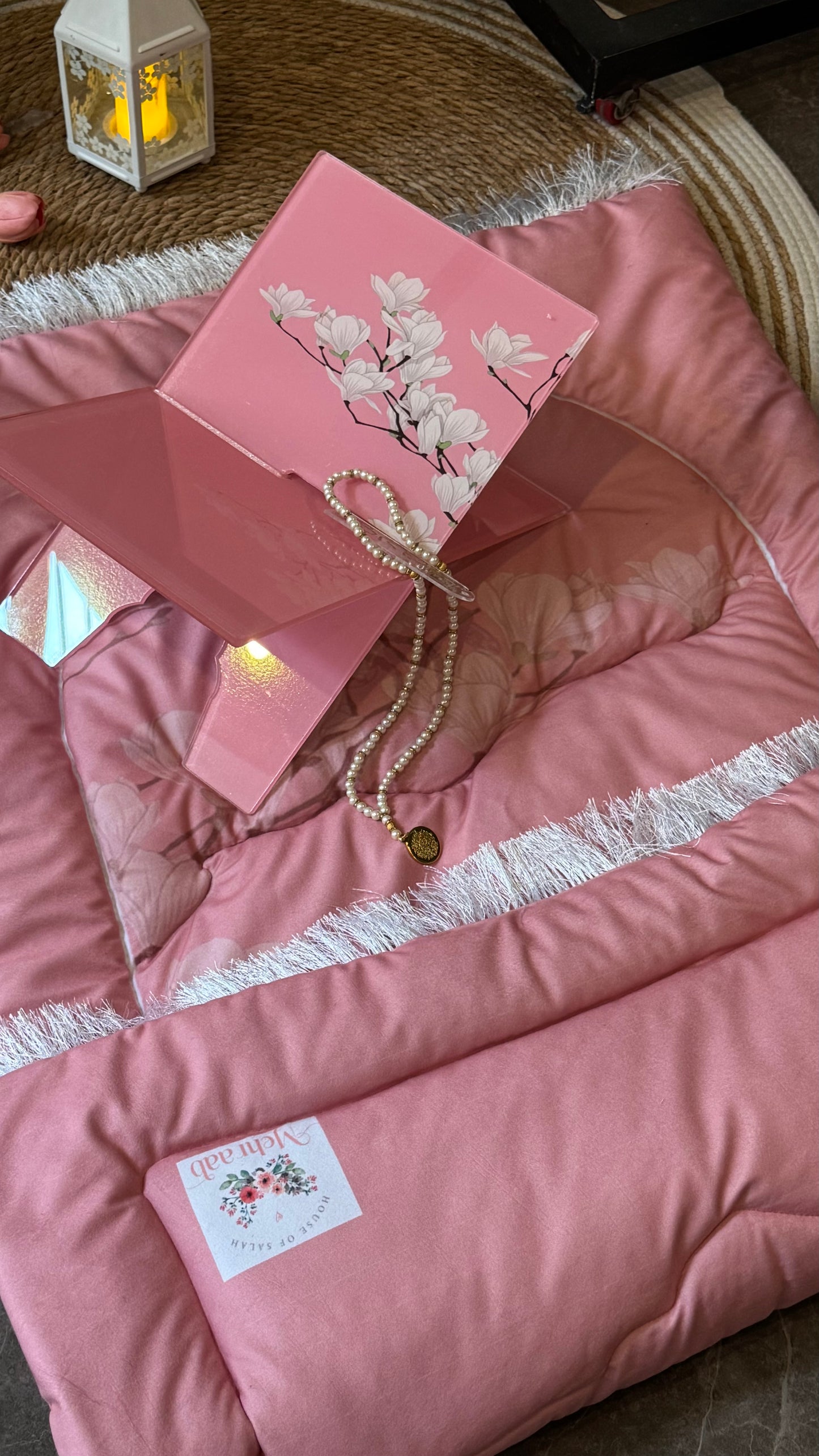 Sakina Blossom prayer mat