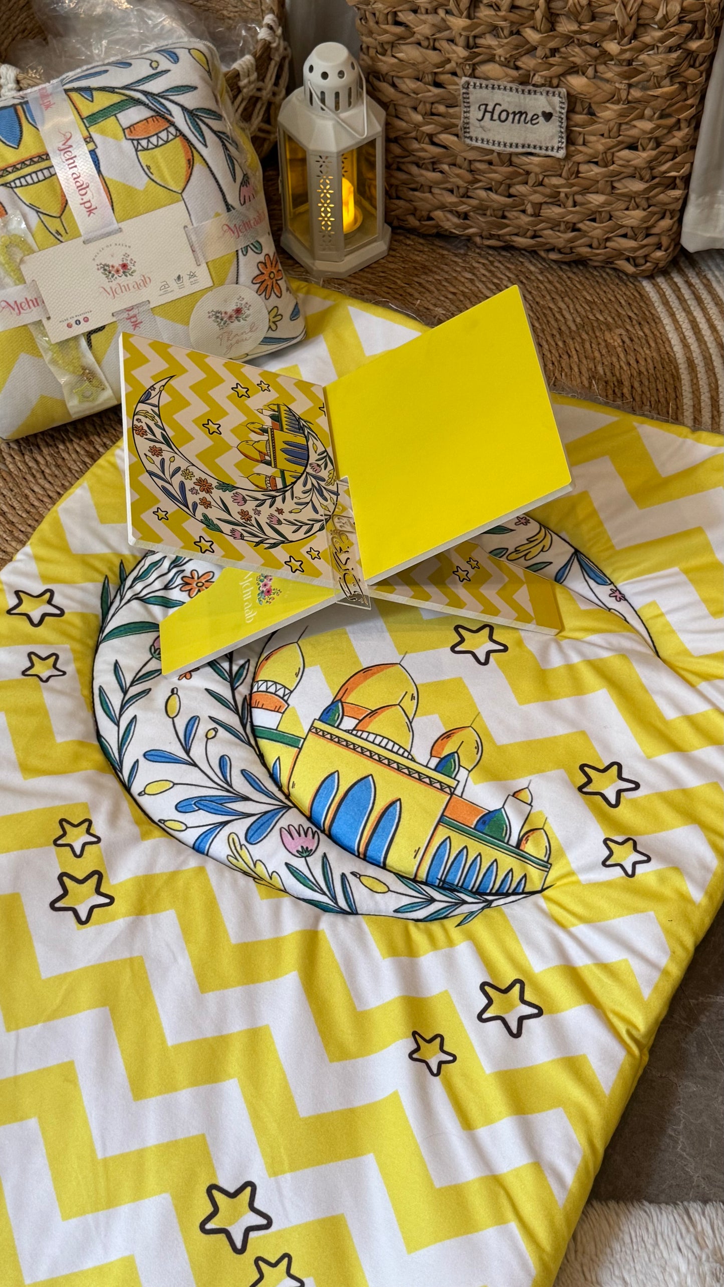 Bbk15(prayer mat Rehal,bookmark &tasbeeh)