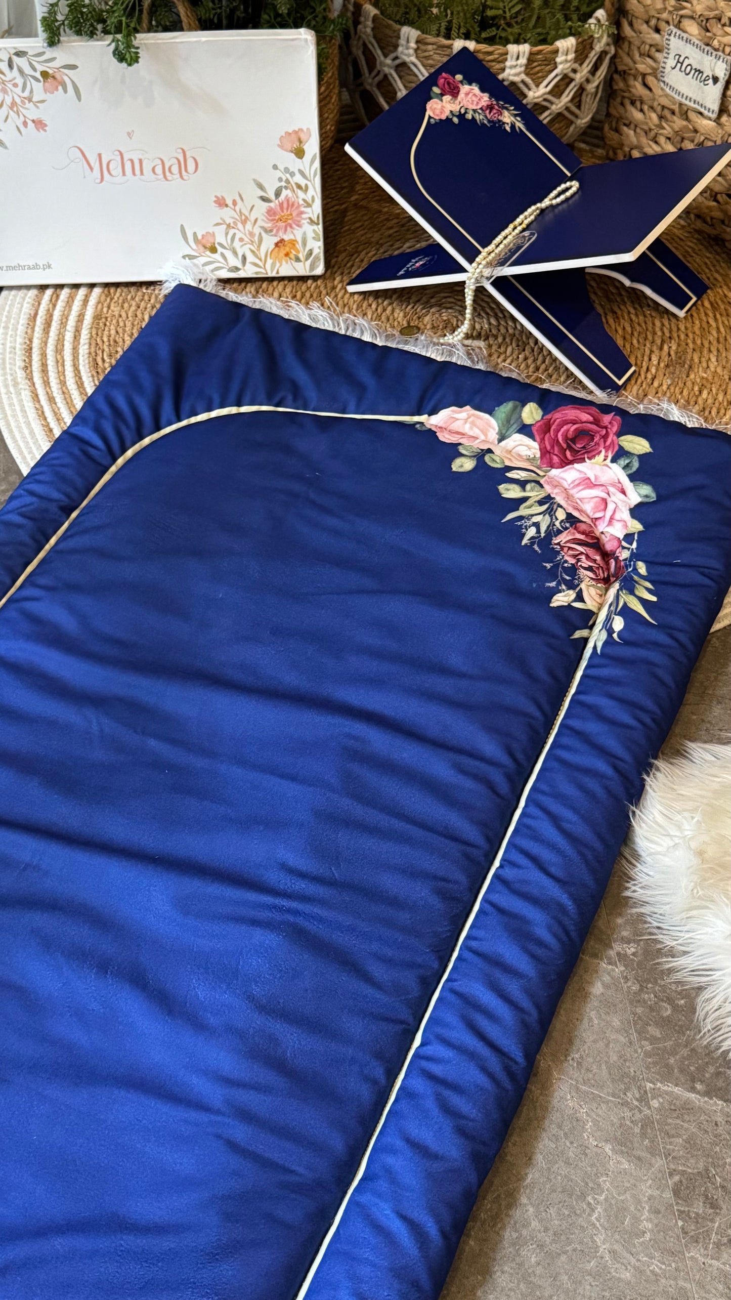 Ad09: Royal Blossom Blessing bundle (prayer mat ,Rehal tasbeeh & bookmark)