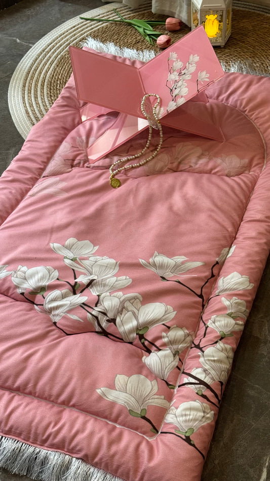 Sakina Blossom prayer mat