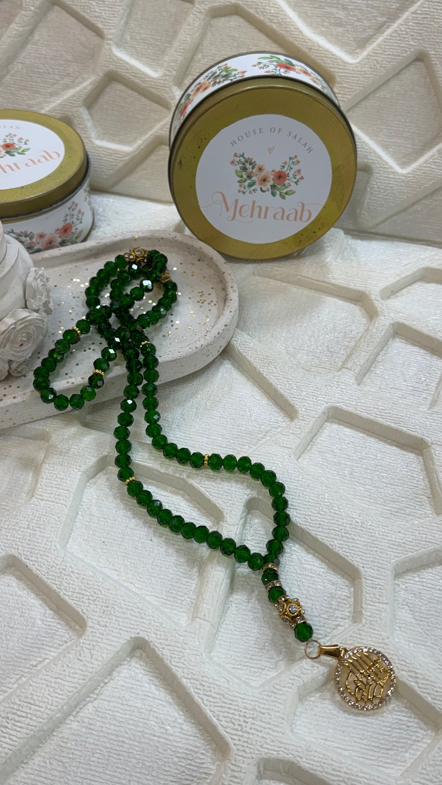 T01: Green colour tasbeeh.