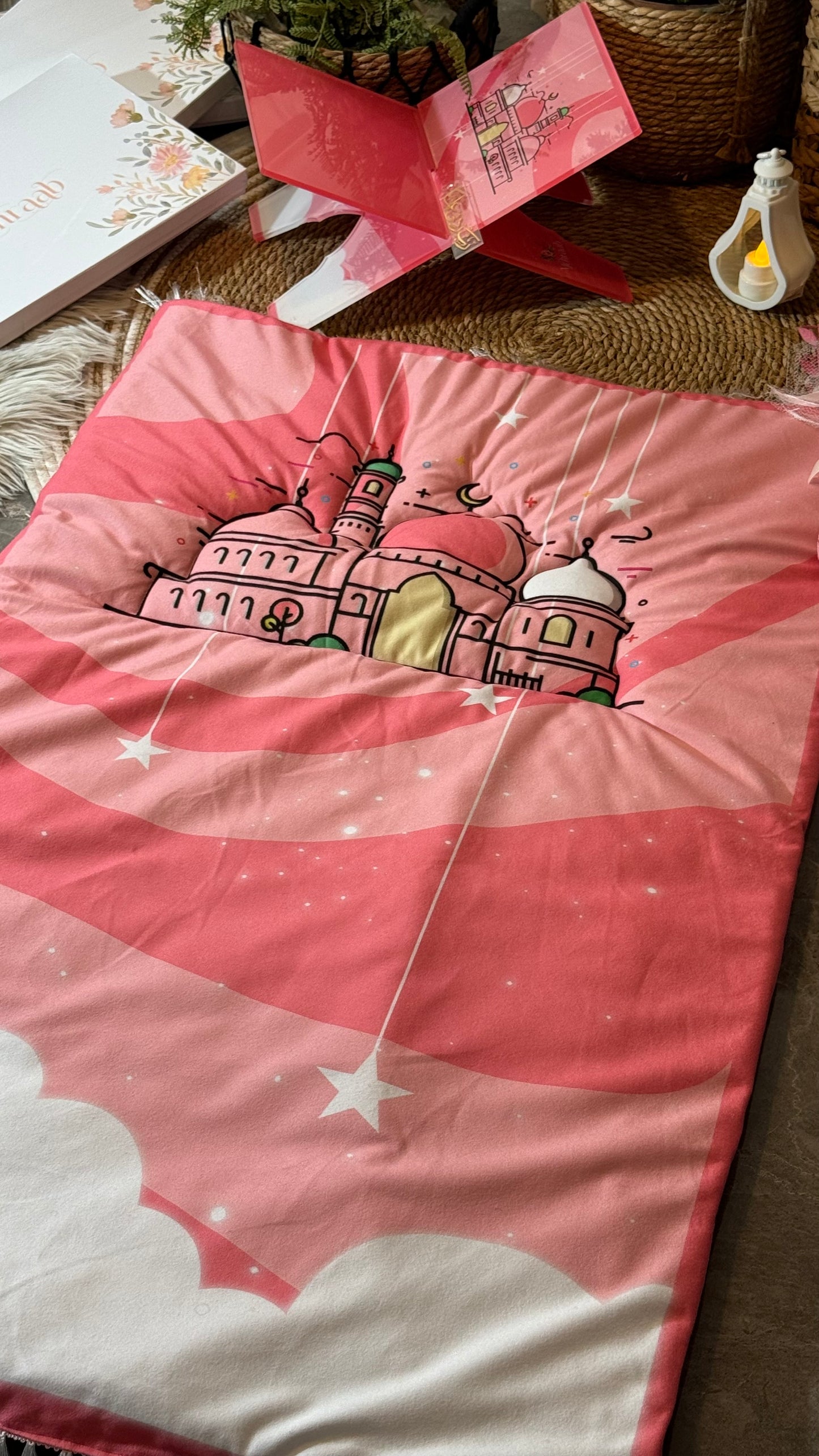K11:Prayer mat for kids in shades of pink