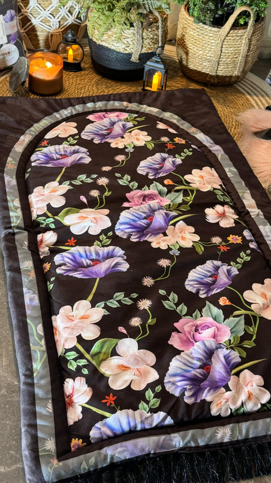 Ad11:Black floral prayer mat/janamaz