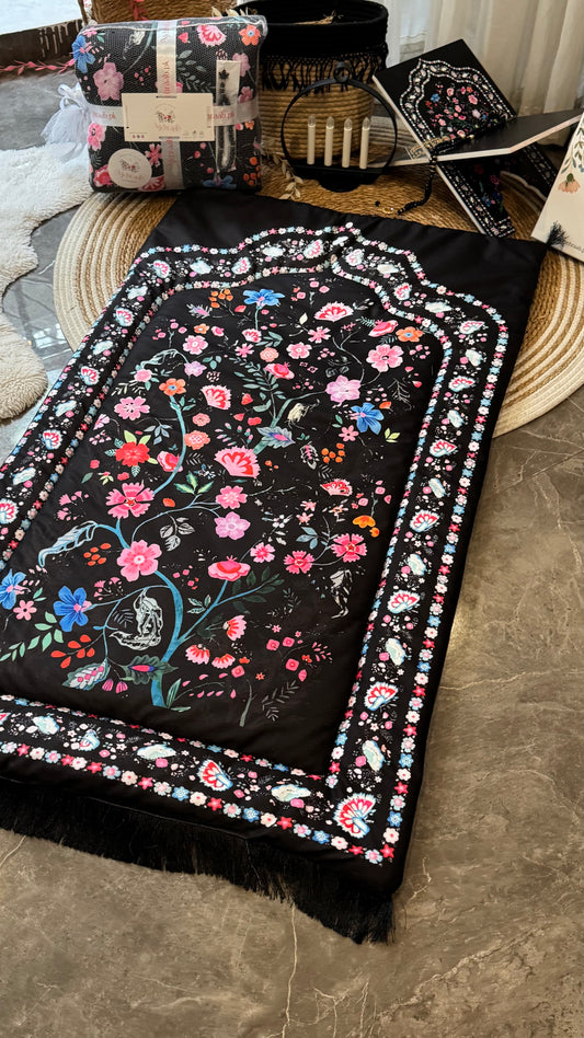 Noor-e-Gul – Midnight Black Velvet Adult Prayer Mat