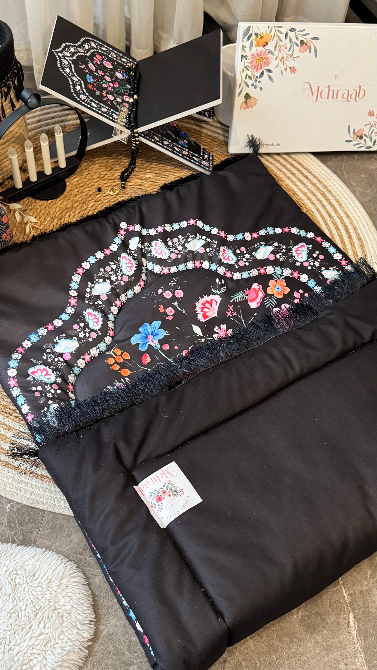 Noor-e-Gul – Midnight Black Velvet Adult Prayer Mat