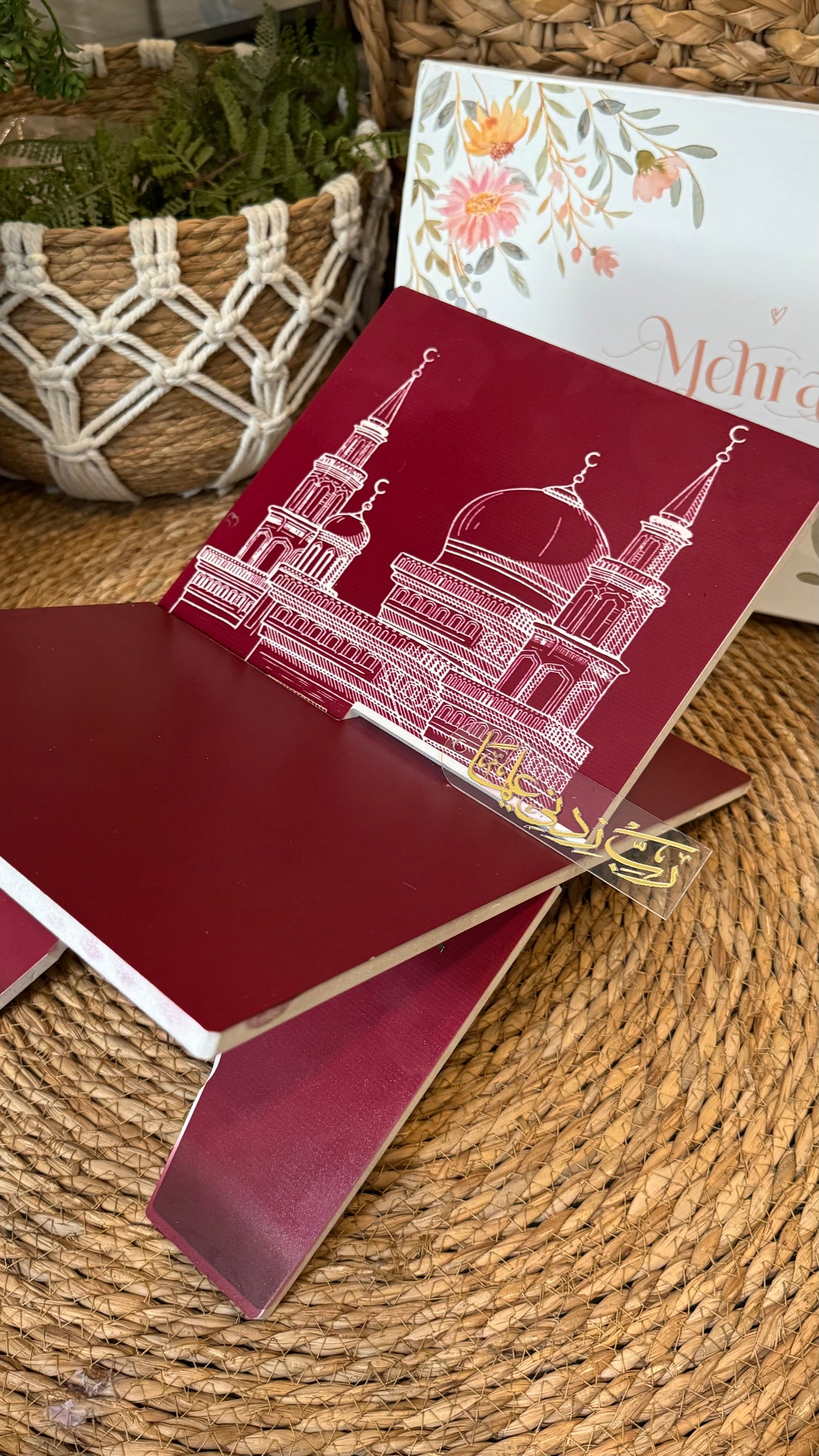 Ad12:Red color masjid e nabwi blessing bundle (prayer mat , Rehal ,tasbeeh & bookmark)