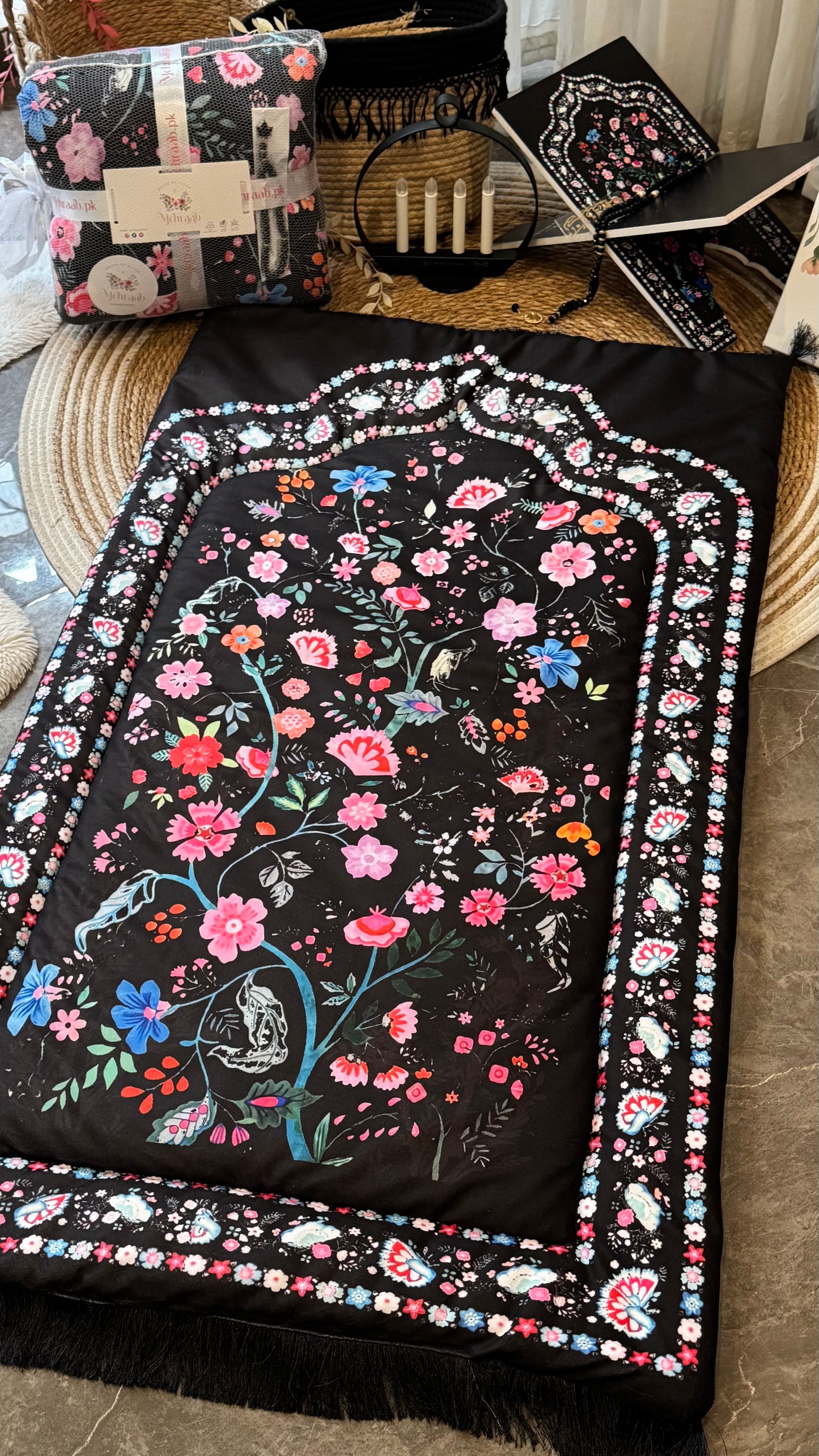 Noor-e-Gul – Midnight Black Velvet Adult Prayer Mat
