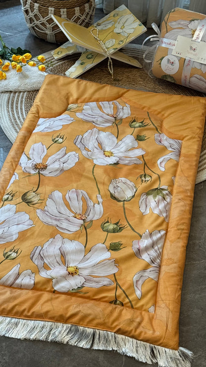 Ad14: Noor Zahra Prayer Mat – Luxury Velvet Janamaz