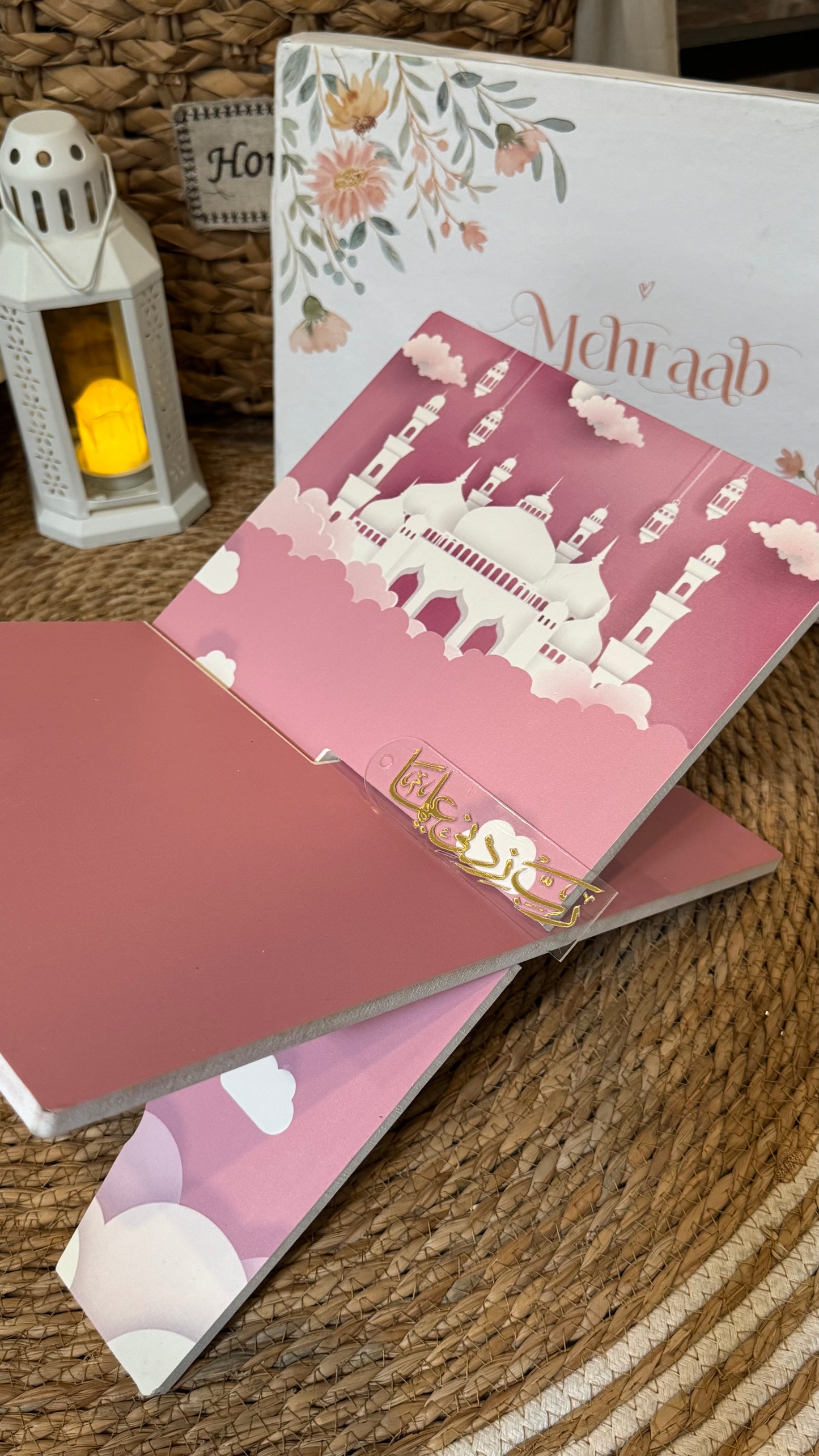 Rk06:pink Rehal with mosque.