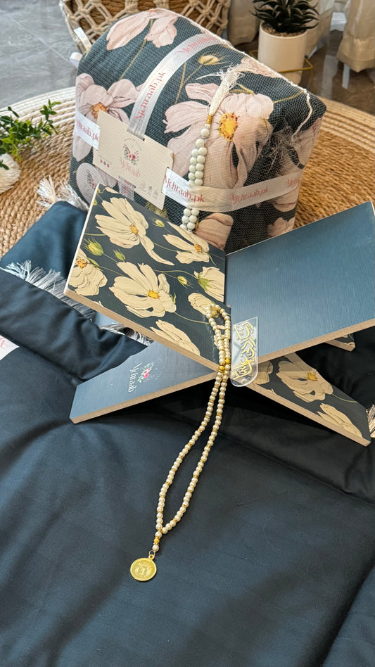 Ad10: Noor-e-Bloom blessing bundle