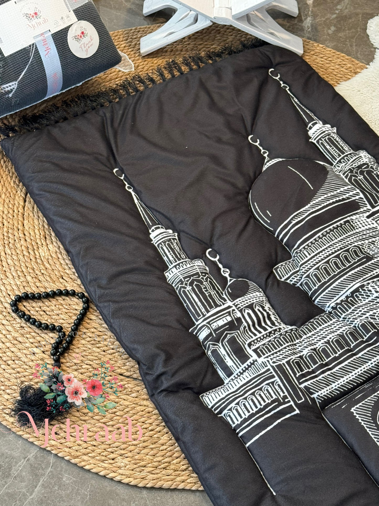 Ad01:Black prayer mat with mosque outline