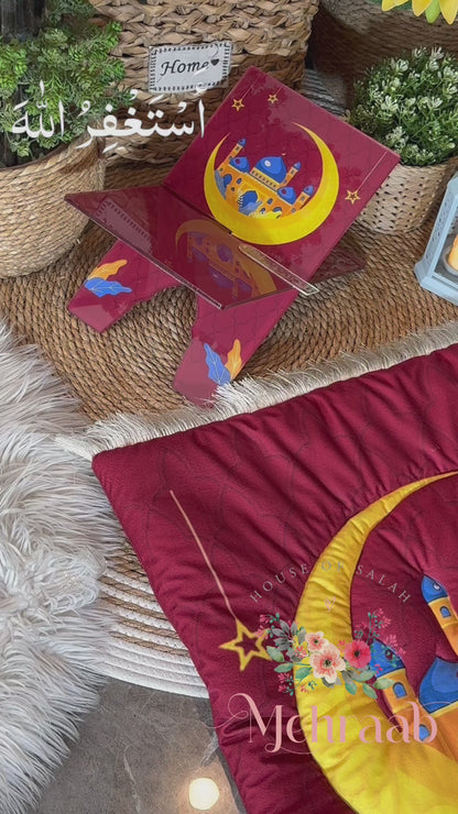 K23:Red prayer mat with vibrant yellow crescent moon.